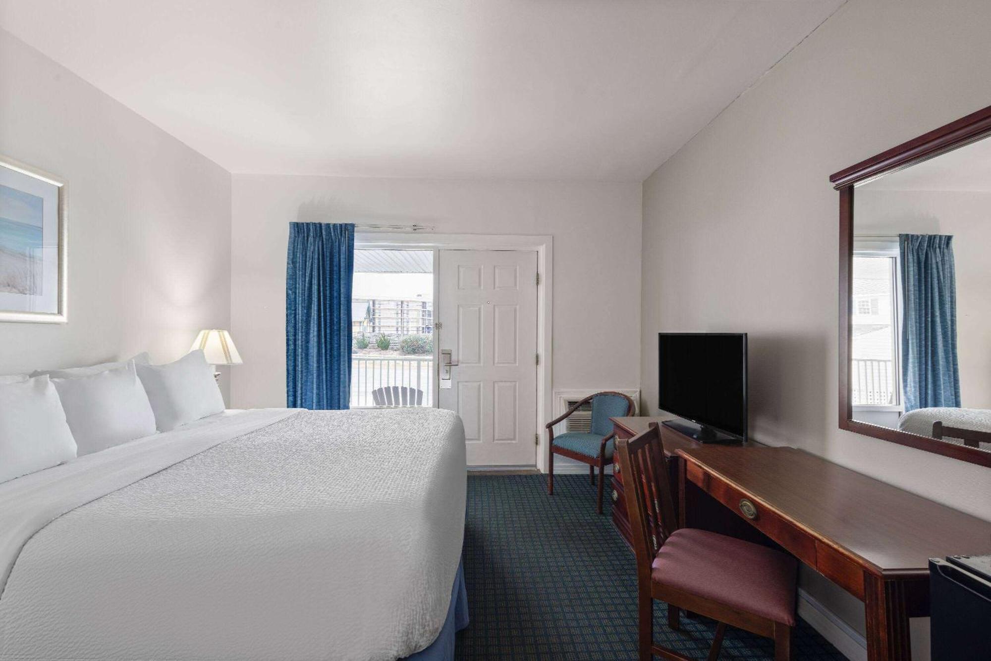Days Inn By Wyndham Kill Devil Hills Oceanfront - Wilbur Exterior foto
