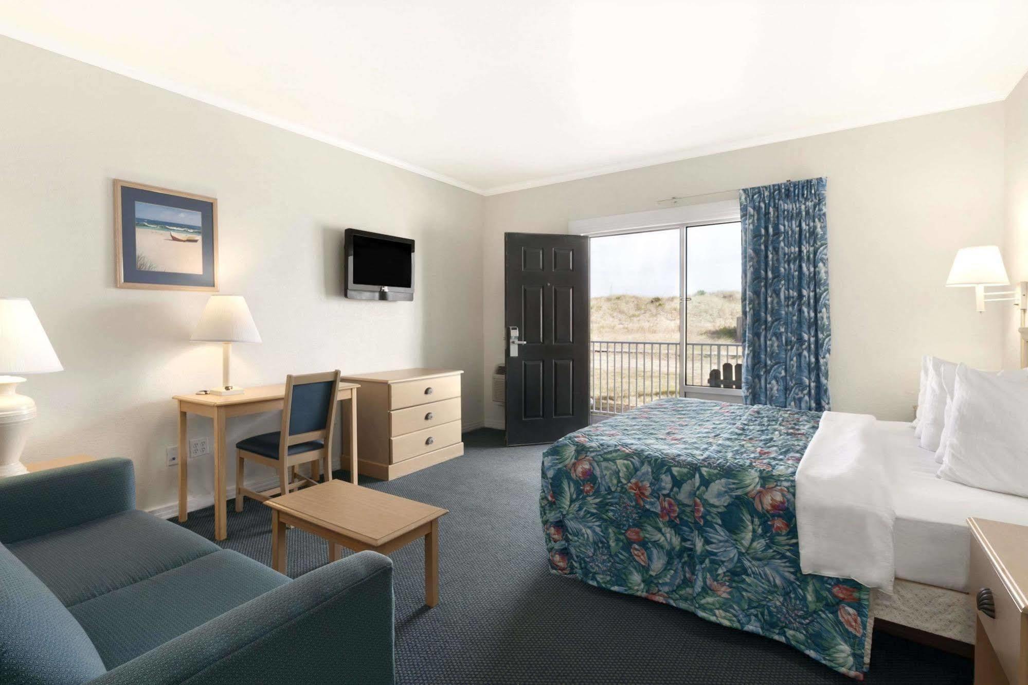 Days Inn By Wyndham Kill Devil Hills Oceanfront - Wilbur Exterior foto